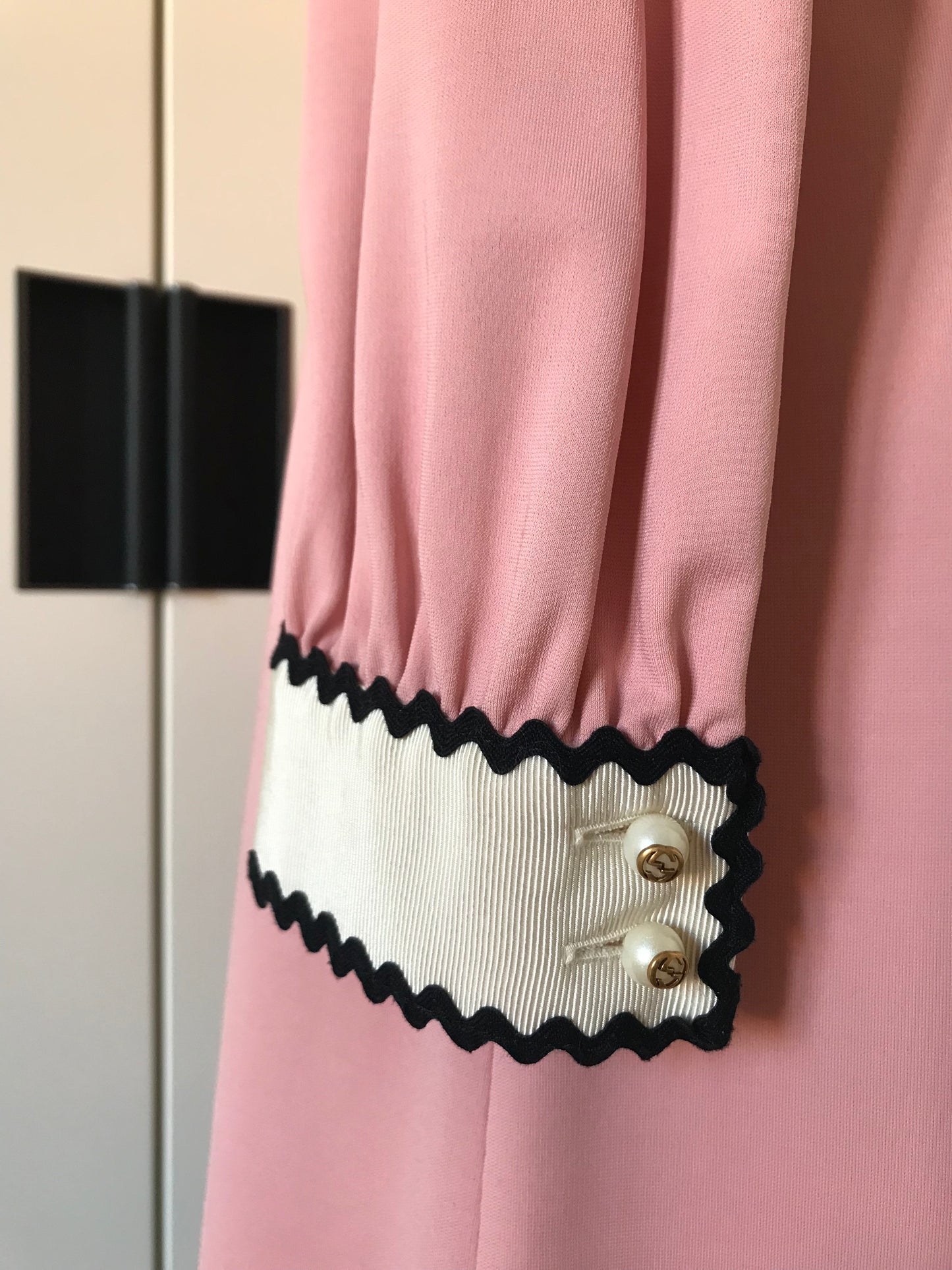 Robe Gucci rose