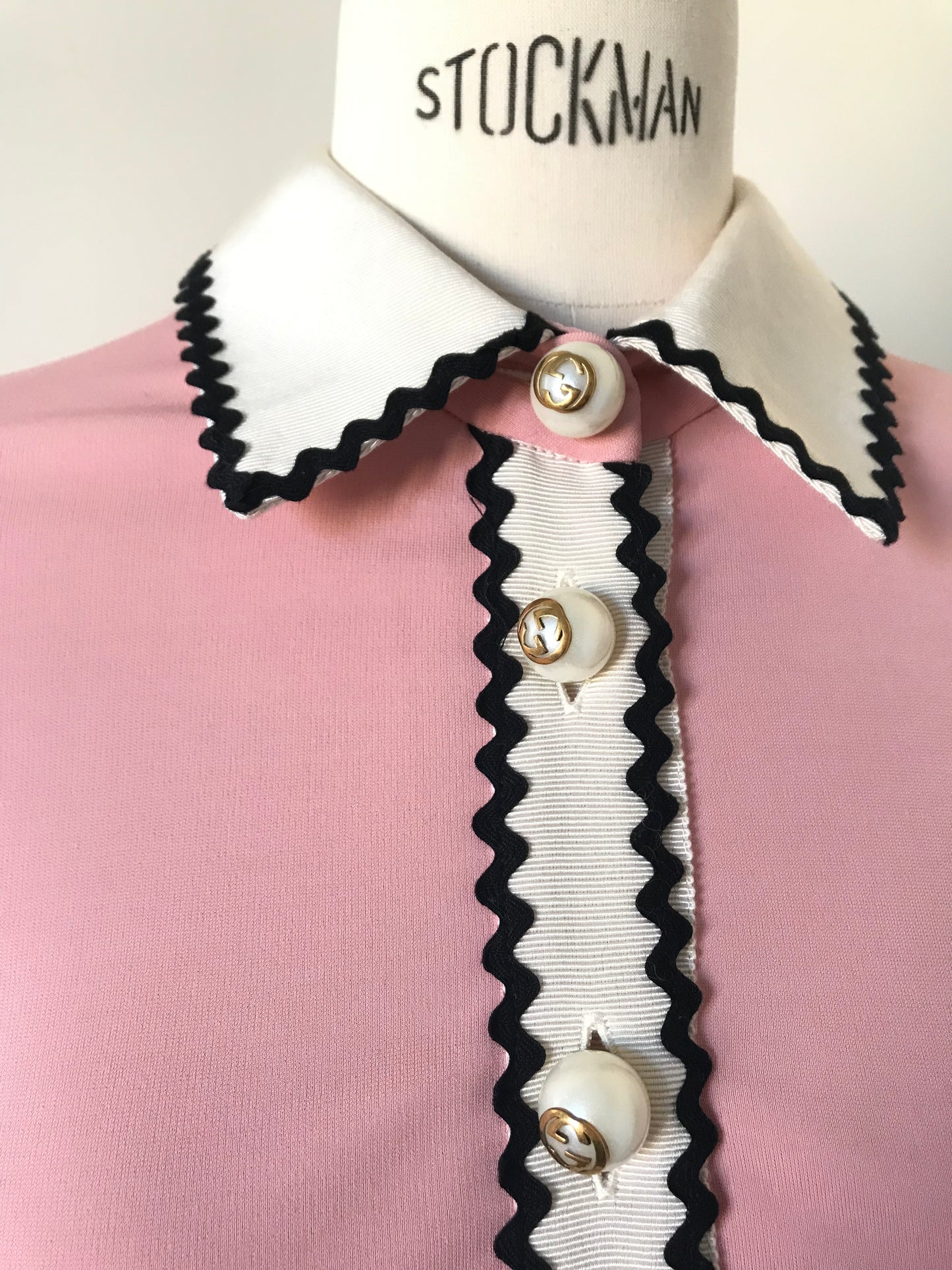 Robe Gucci rose