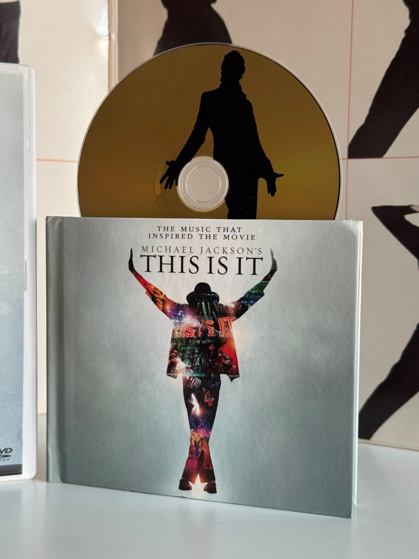 Michael Jackson Pack This is it DVD + 2 CD