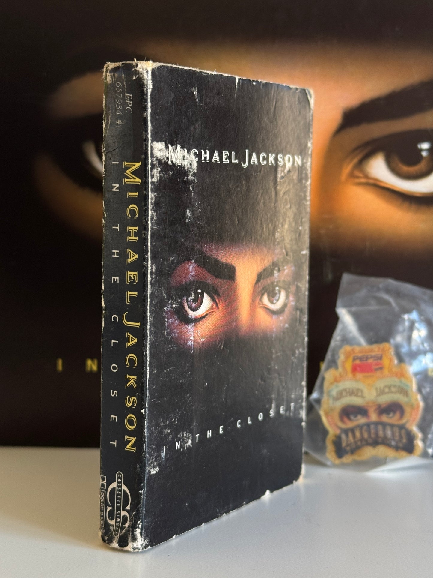 Michael Jackson Pack Dangerous Pin's + K7 In the Closet cassette audio