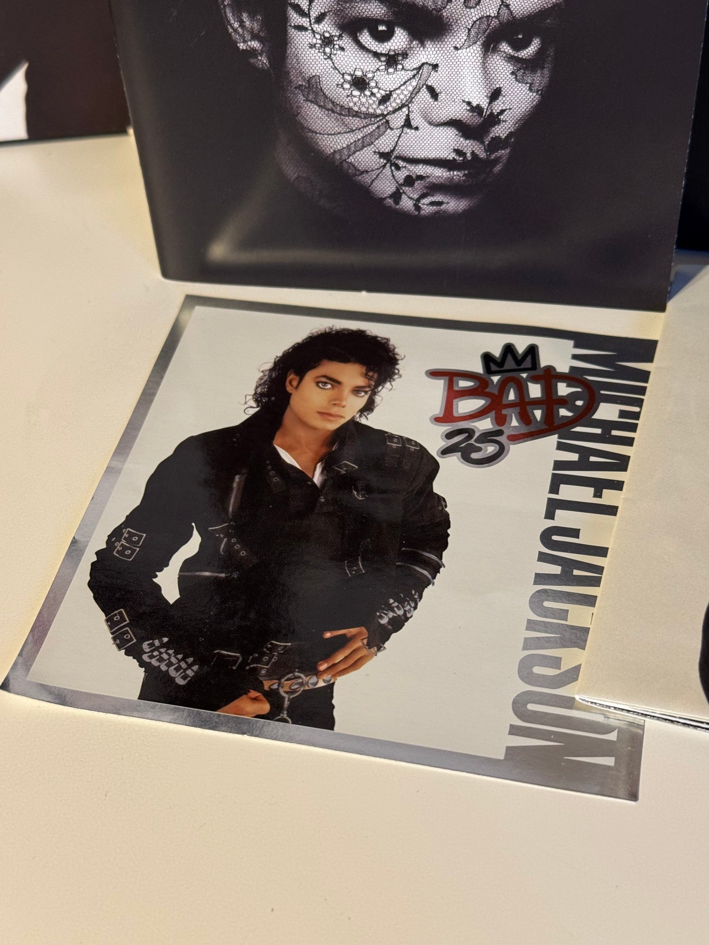 Michael Jackson BAD 25 Coffret Deluxe Box 3 CD + DVD Wembley