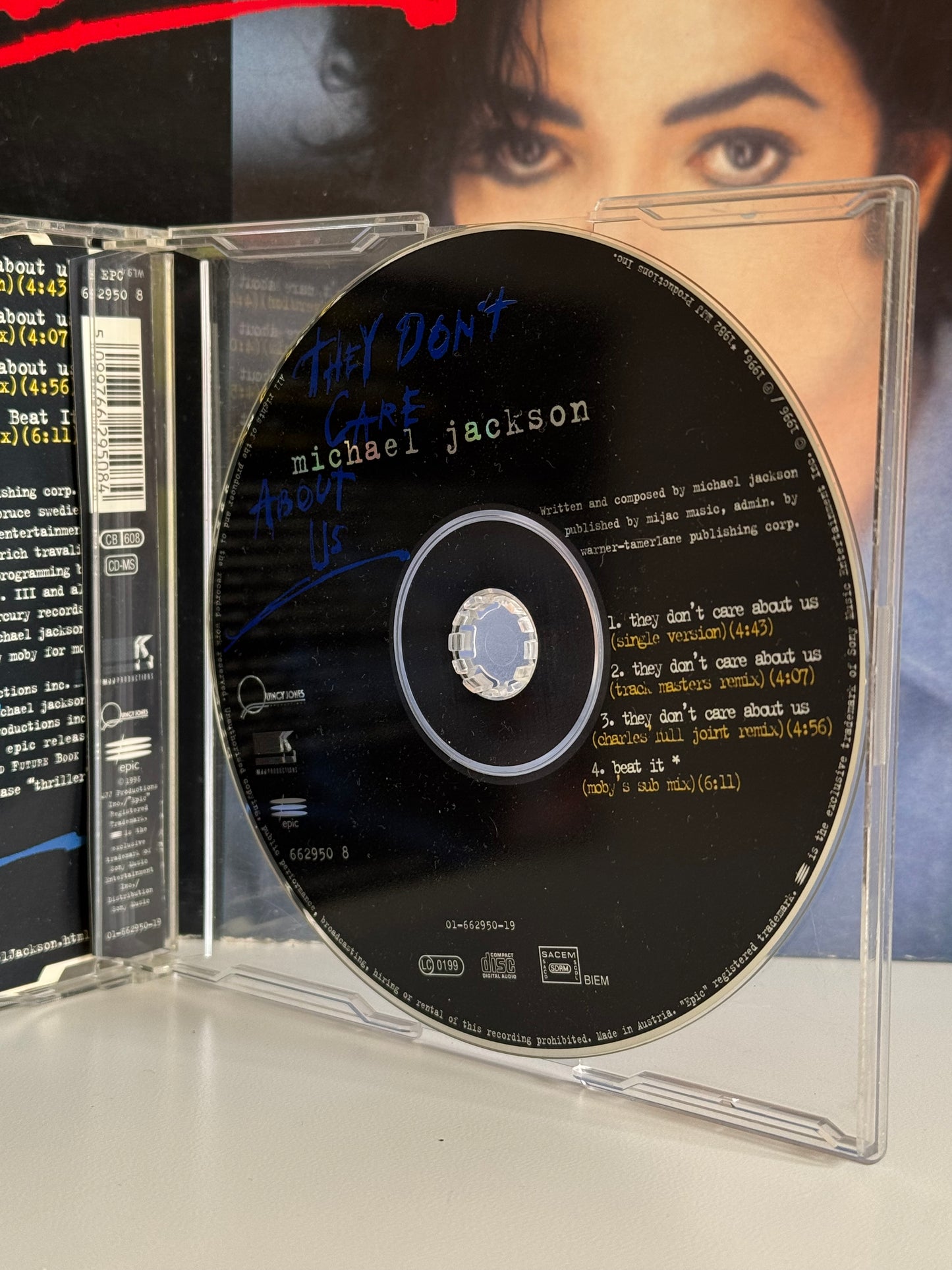 Michael Jackson Lot 2 CD They Don't Care About Us