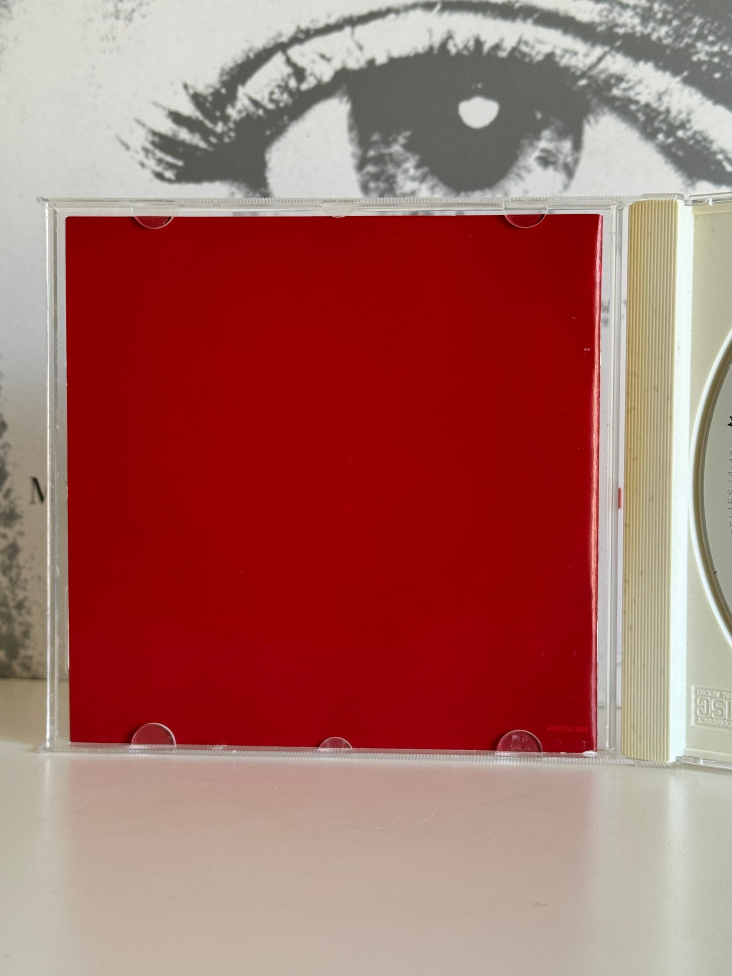 Michael Jackson CD Invincible Red cover 2001