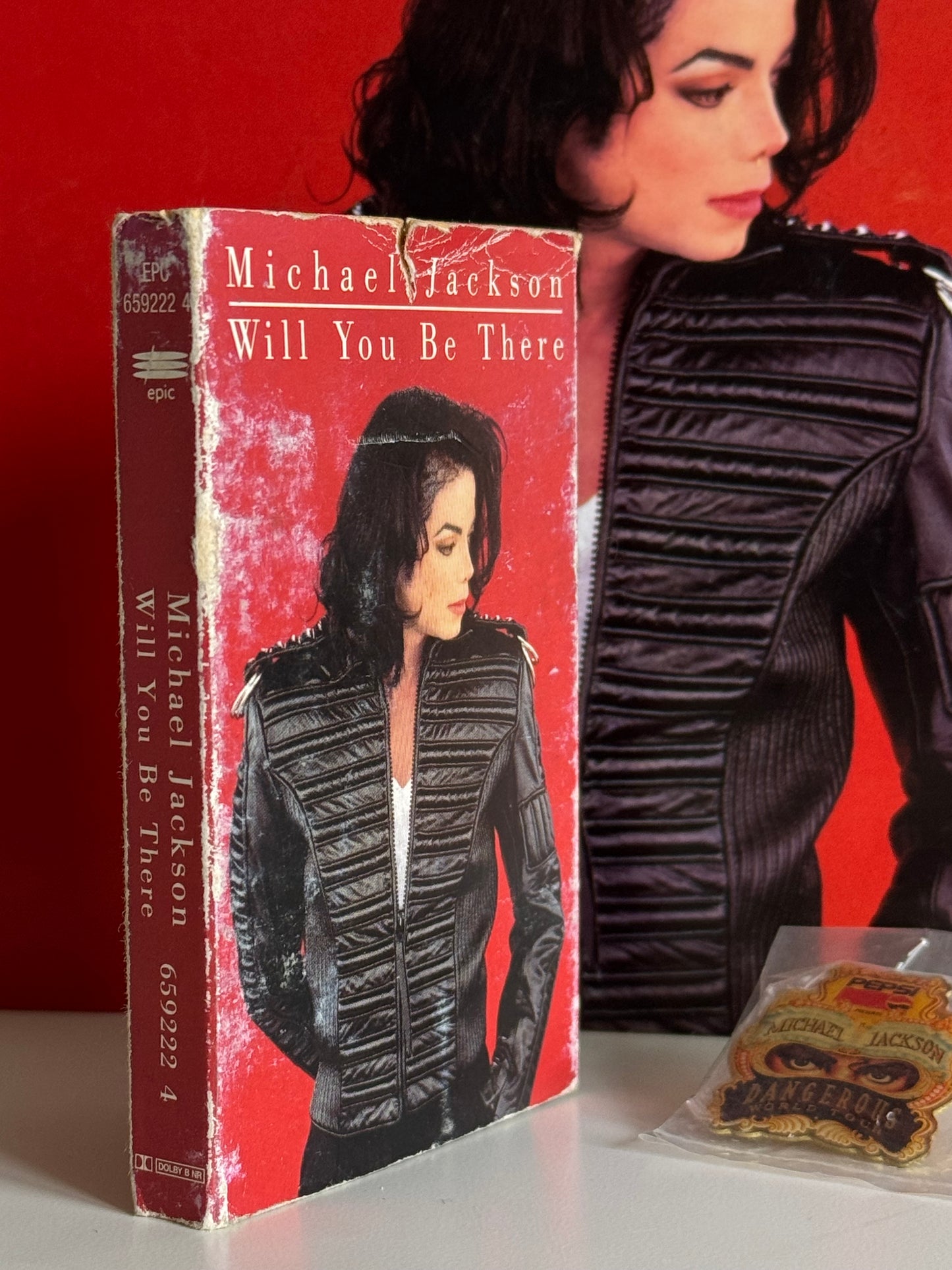 Michael Jackson Pack Dangerous Pin's + K7 Will You Be There cassette audio