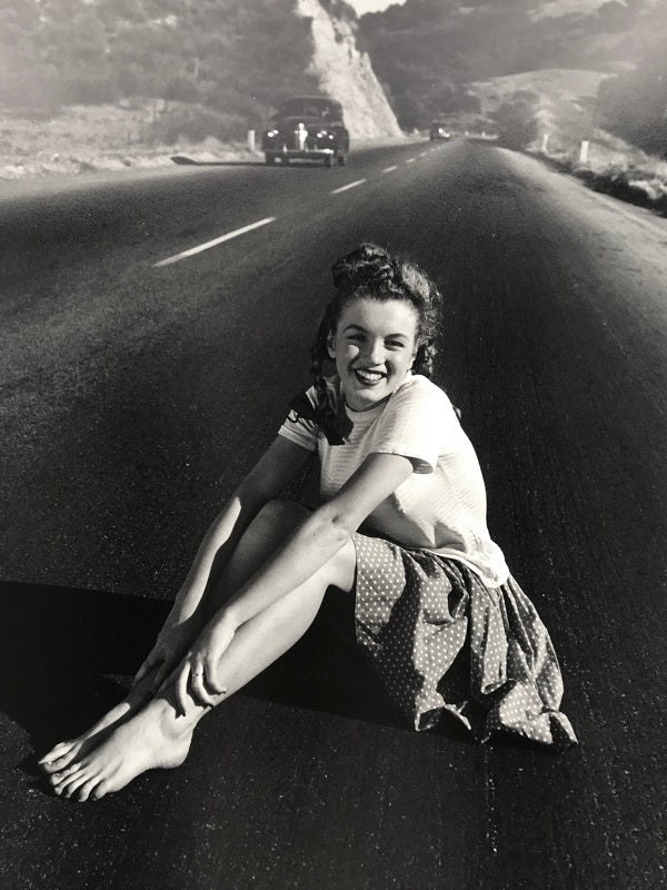 Marilyn Monroe, On the road, 1945 - André de Dienes