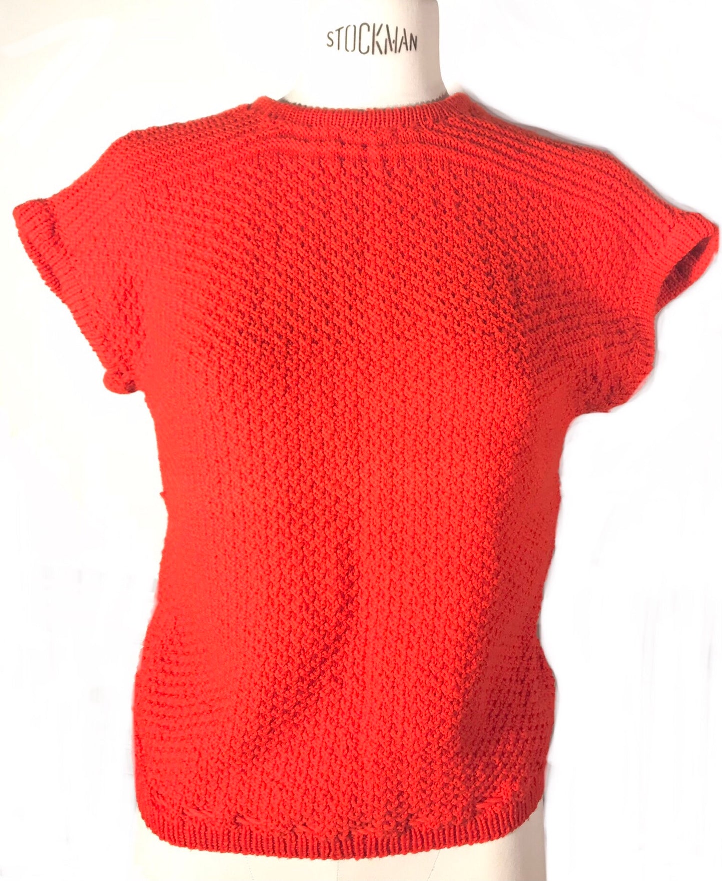 Gilet orange seventies tricoté à la main