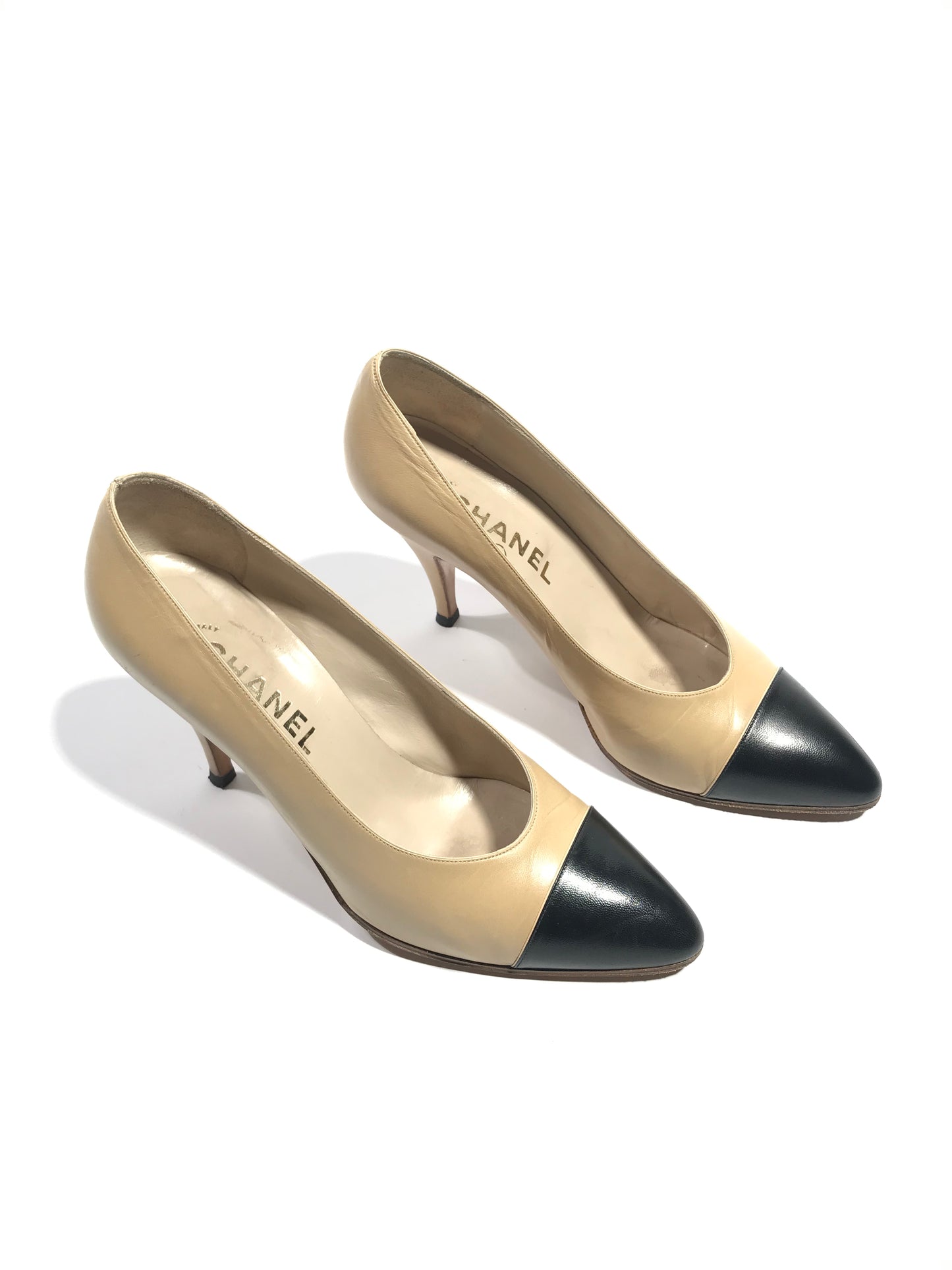 Escarpins Chanel bicolores