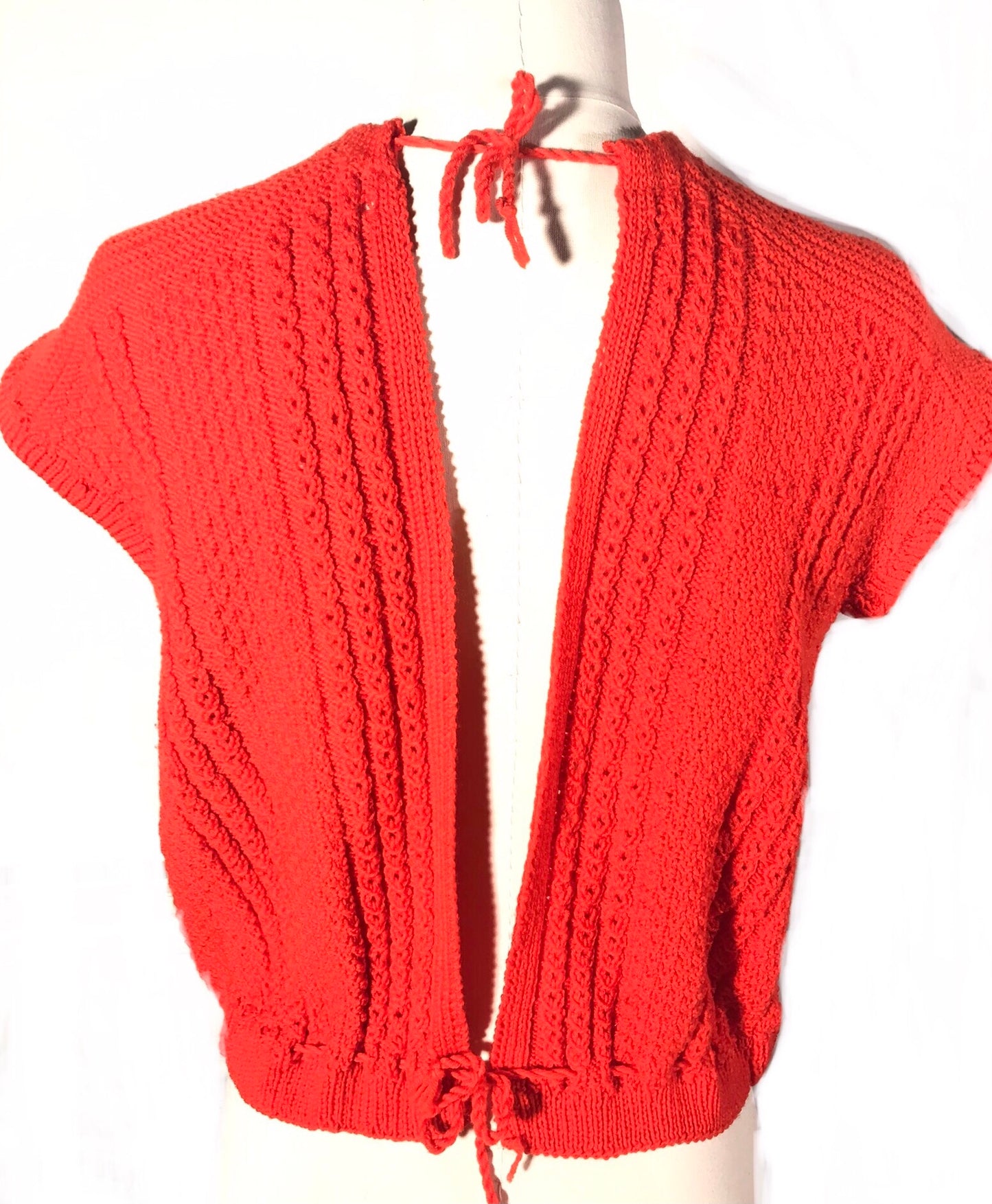 Gilet orange seventies tricoté à la main