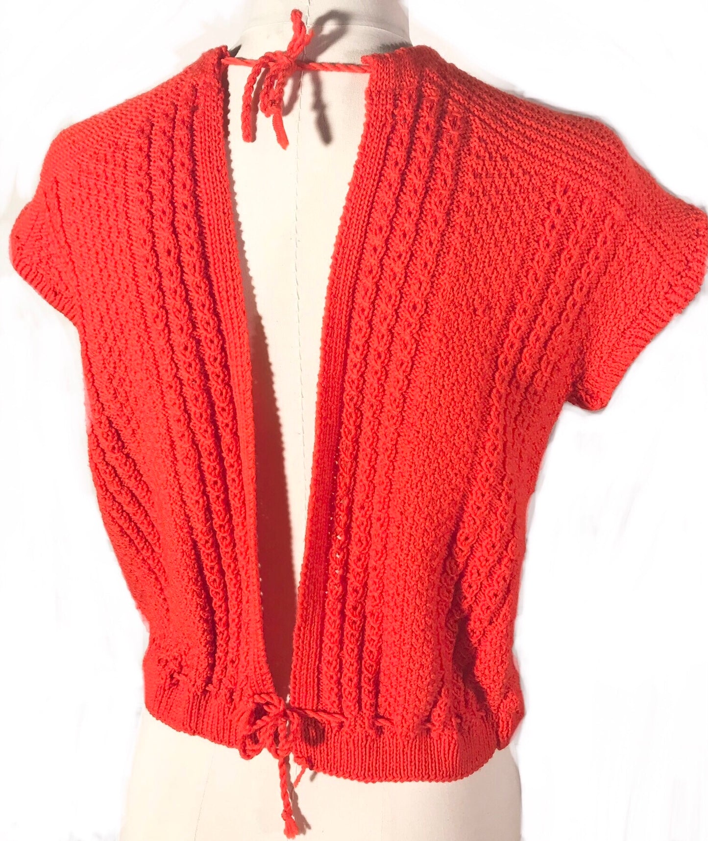 Gilet orange seventies tricoté à la main